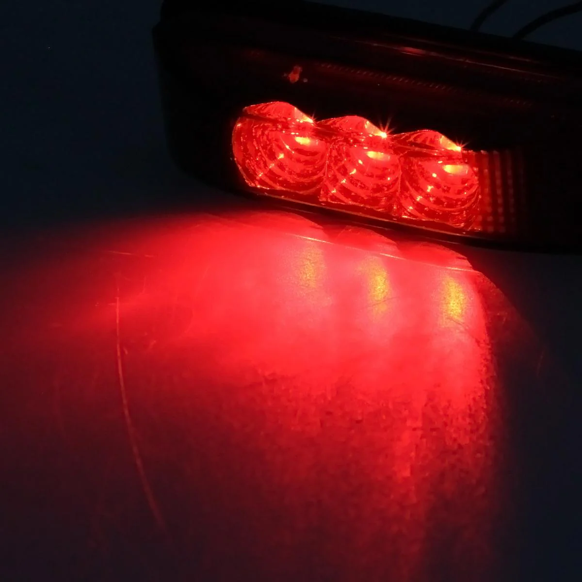 Partsam 10pcs 3.9inch Waterproof Red 3LED Side Marker Light Lamp for Trailer Truck Boat DC12V, Thin line Faceted LED Trailer Truck Clearance or Side Marker Lights w Mini Reflectors - Image 10